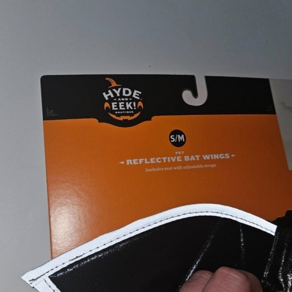 NWT Reflective Bat Wings Halloween Costume Accessory Hyde & Eek Dog Small/Medium - Picture 6 of 8